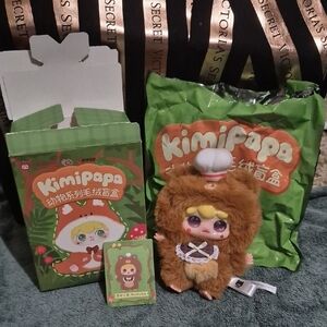 MUNCHY CUB - KIMIPAPA Plush/Vinyl Keychain Pendant